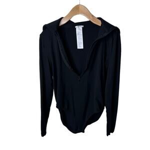 WOLFORD Quarter Zip Long Sleeve Ribbed Collar Bodysuit Size Medium Black